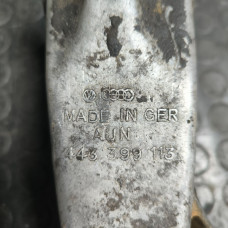  Кронштейн КПП к  Audi  100,  1989