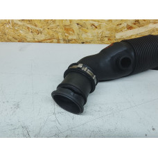  Патрубок воздушного фильтра к  Ford  Mondeo,  2001