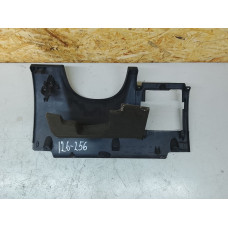  Накладка декоративная на торпедо к  Ford  Mondeo,  2001