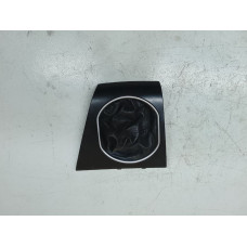  Консоль салона (кулисная часть) к  Ford  Mondeo,  2001