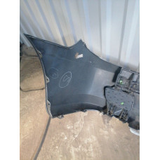  Бампер передний к  Mazda  Protege,  2001