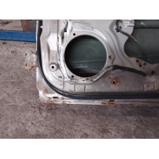  Дверь задняя правая к  Mazda  Protege,  2001