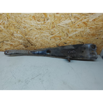  Балка под КПП к  Mazda  Protege,  2001