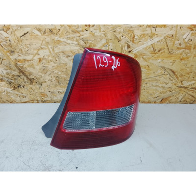  Фонарь задний правый к  Mazda  Protege,  2001