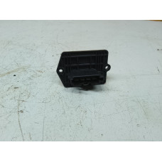  Сопротивление печки к  Mazda  Protege,  2001