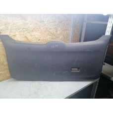  Обшивка крышки багажника к  Mazda  Premacy,  2002