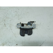  Замок багажника к  Volkswagen  Polo,  0000