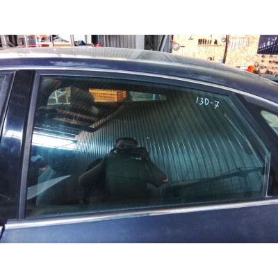  Стекло двери задней левой к  Audi  A6,  1998