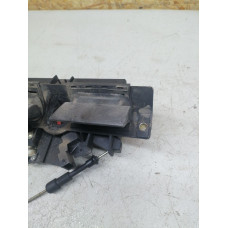  Кнопка открытия багажника к  Audi  A6,  1998